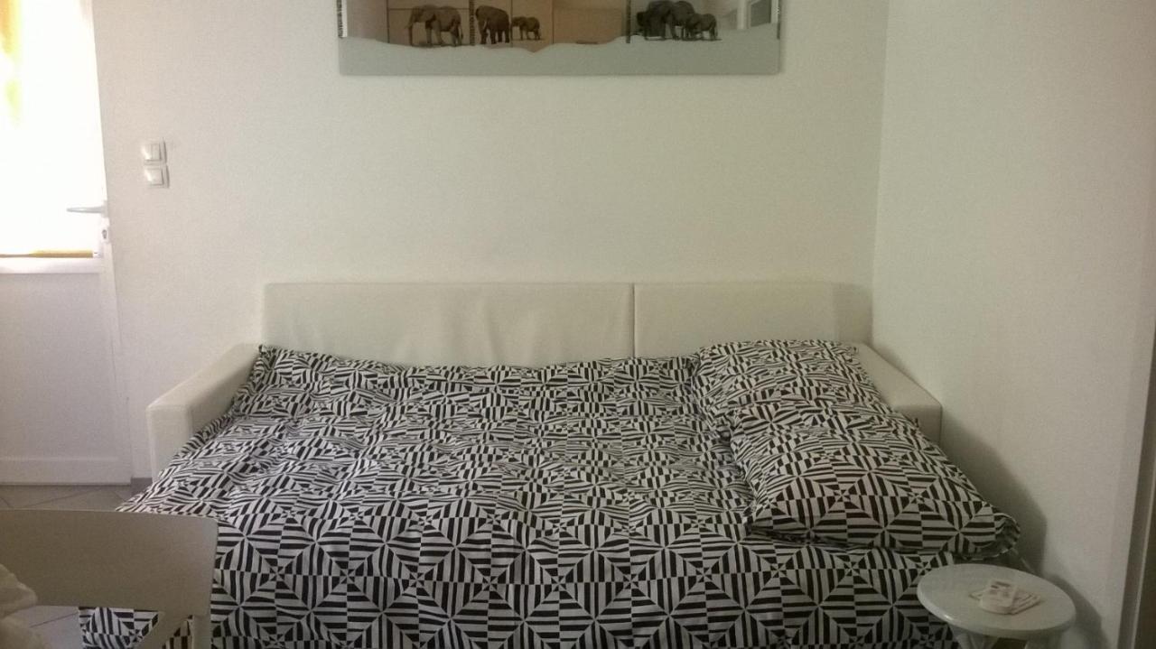 Apartman Renata Omiš Exterior foto